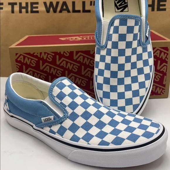 Vans •WMNS Classic Slip-On
Color Theory Checkerboard Heritage Blue 
VN000D6BE2W - Picture 15 of 16